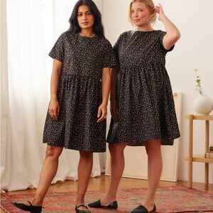 Tradlands Nico Black and Red ditsy Floral Dress